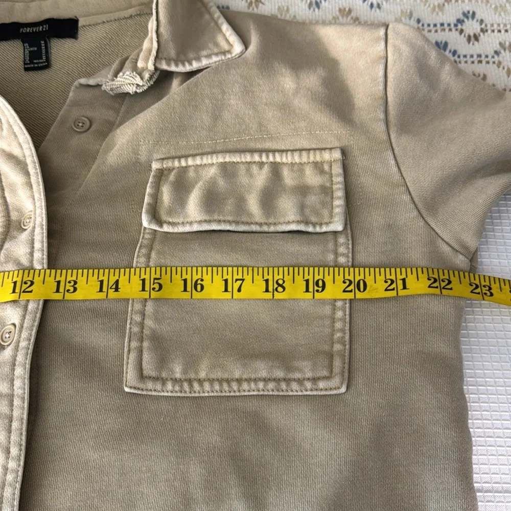 Forever 21 Women's Soft Tan Terry Shacket Size Medium